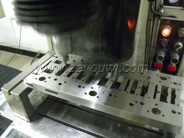 模具加工定制